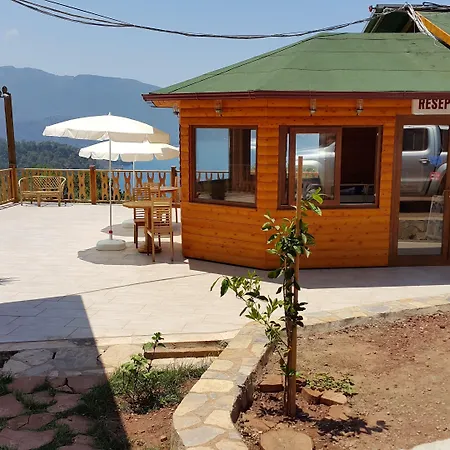 Kabak Armes Hotel 3*