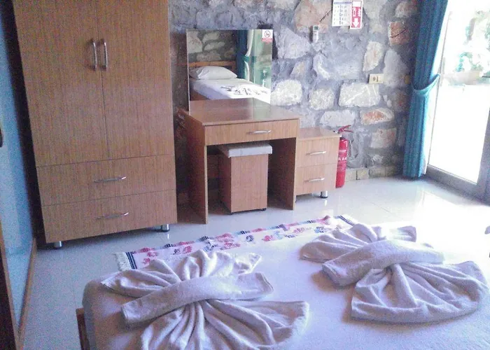 Kabak Armes فندق فاراليا